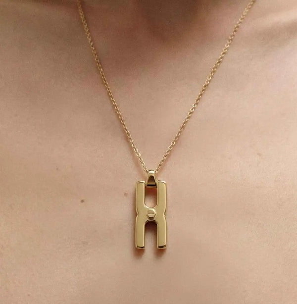 Collier Hera V or vermeil - pendentif personnalisé mémoriel- fabrication artisanale française