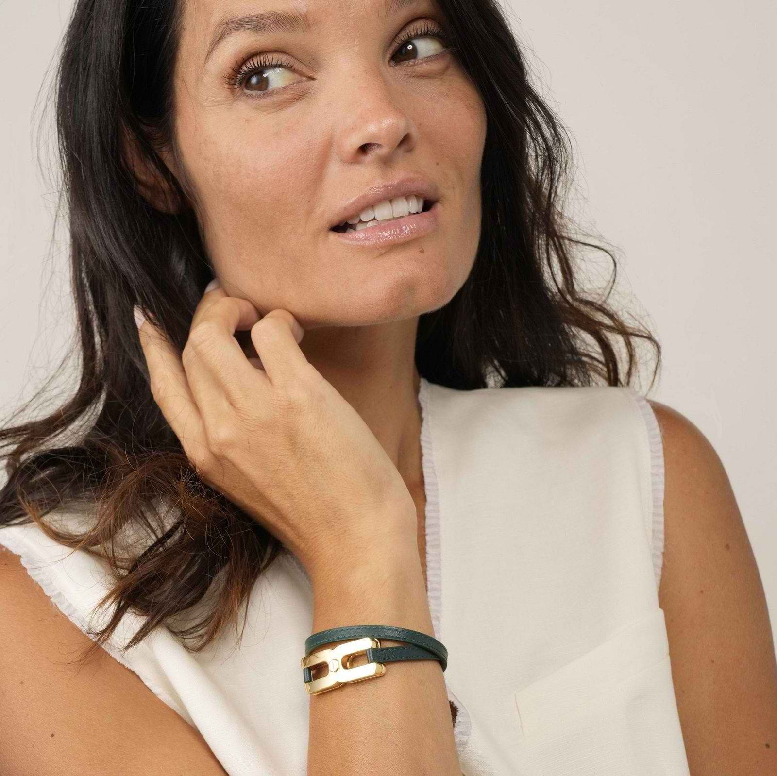 Détail du bracelet mémoriel Helys V - or vermeil 18 carats avec finition argent rhodié.