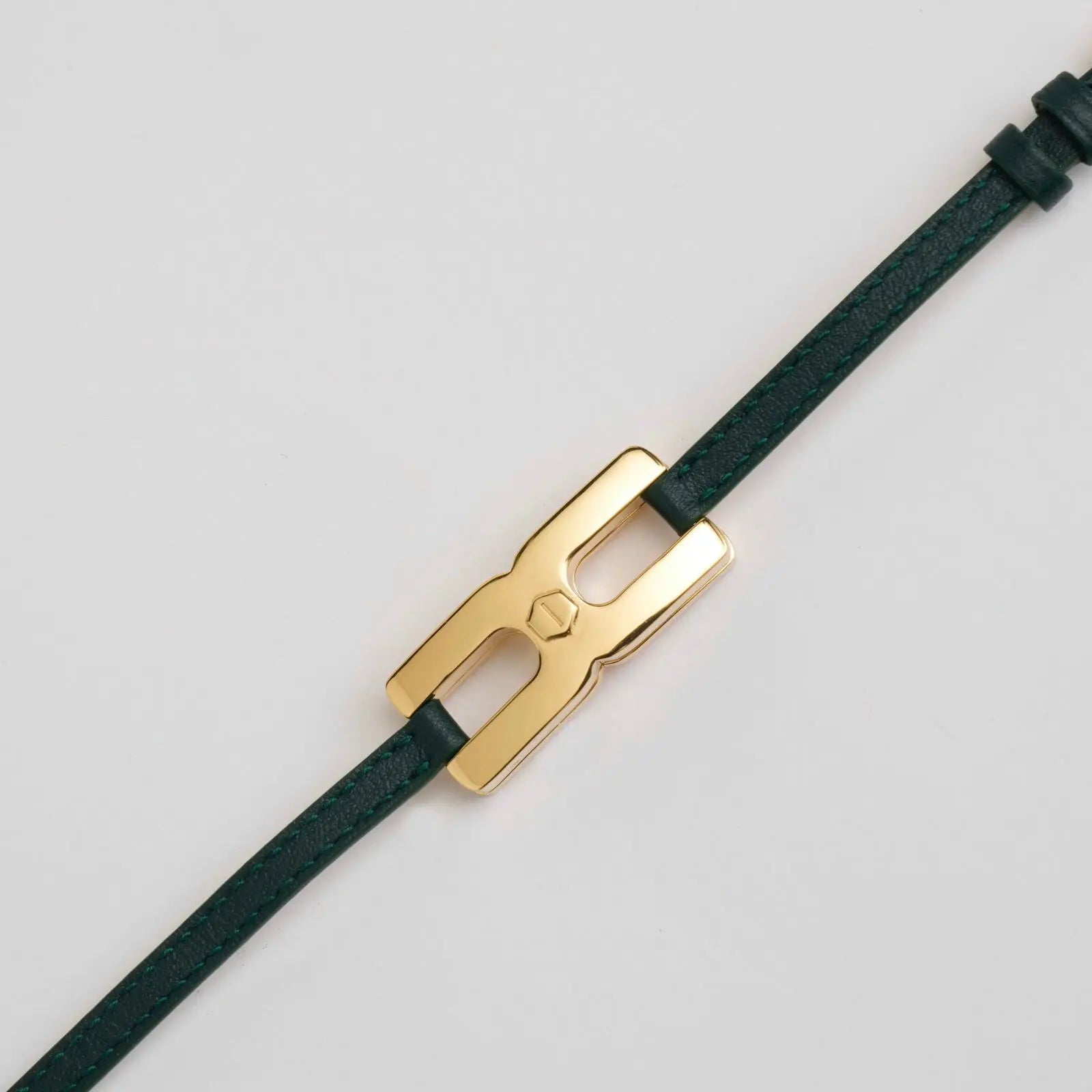 Bracelet Helys V en or vermeil 18 carats - bijou mémoriel personnalisé avec compartiment 