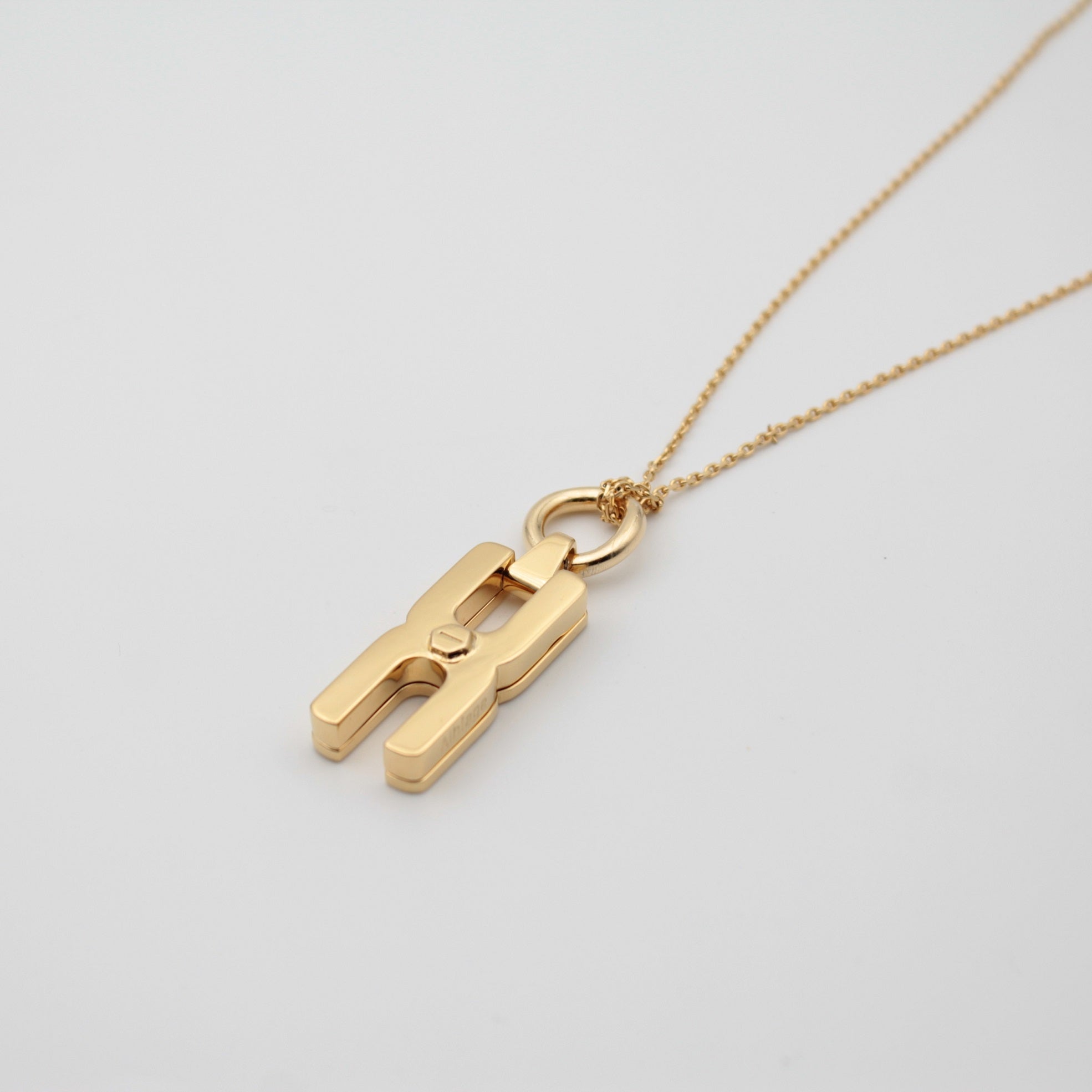  Collier Hera T or vermeil - bijou souvenir personnalisé fabriqué à la main en France, cadeau unique et précieux