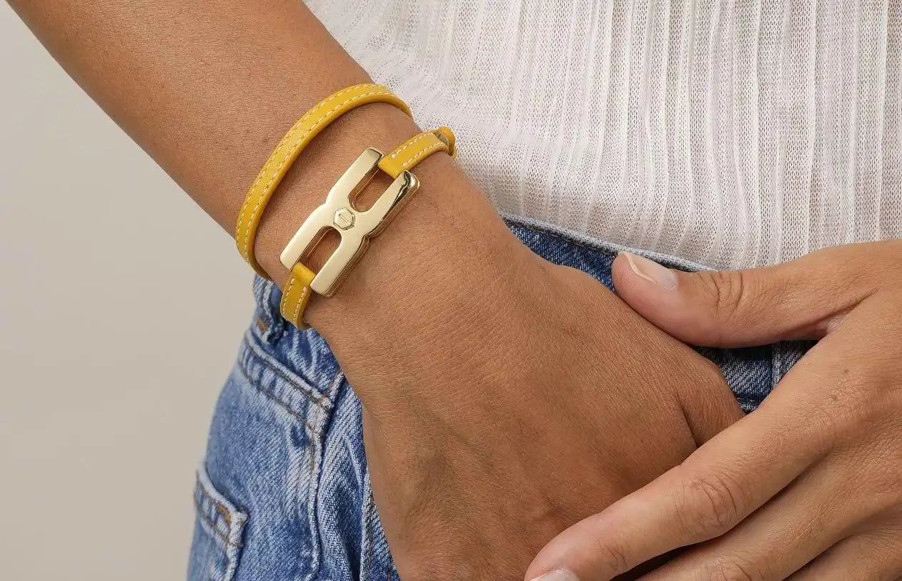Bracelet personnalisé avec cordon cuir- Design moderne fabriqué en France - Ahiage