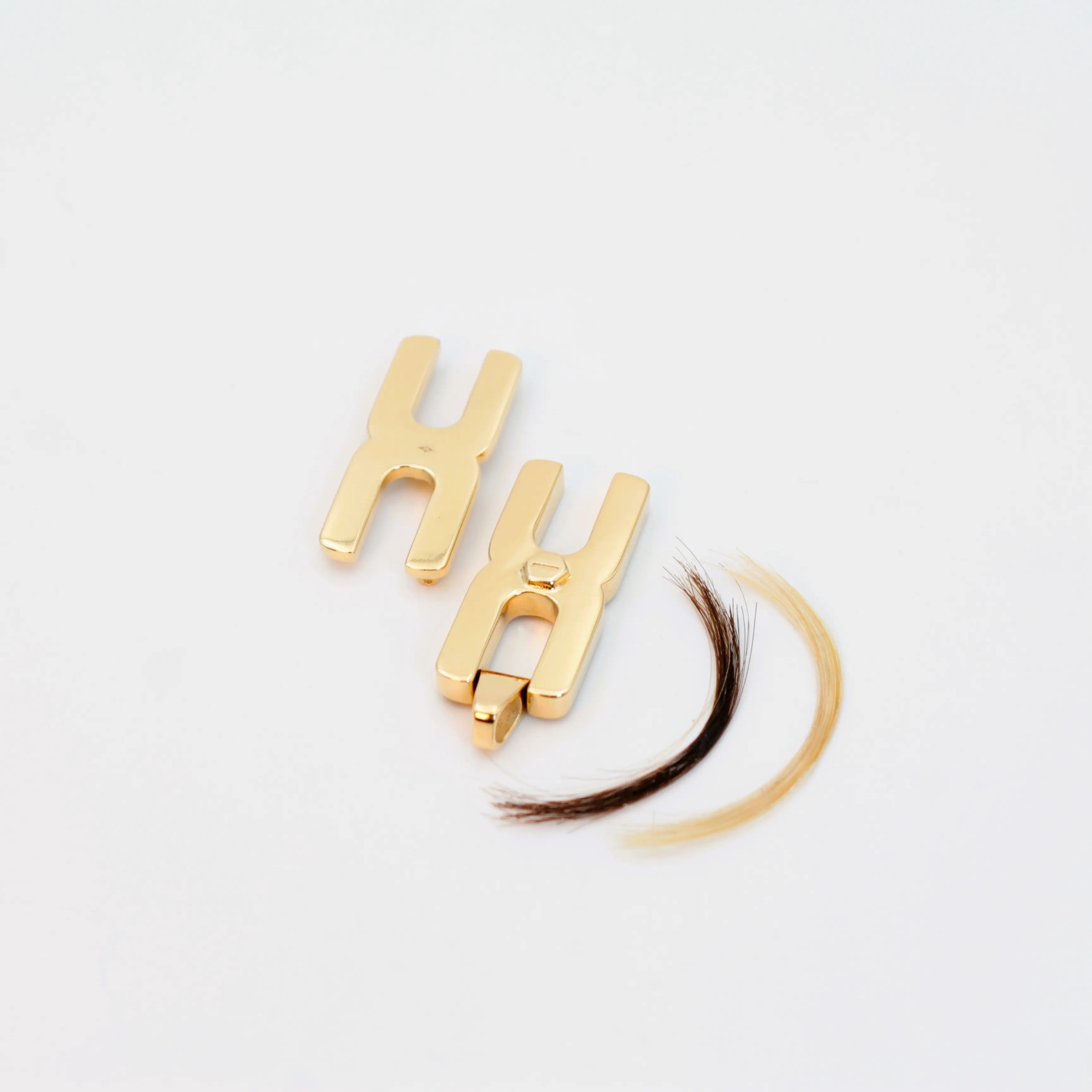 Pendentif Hera V or vermeil - détail du design minimaliste et élégant